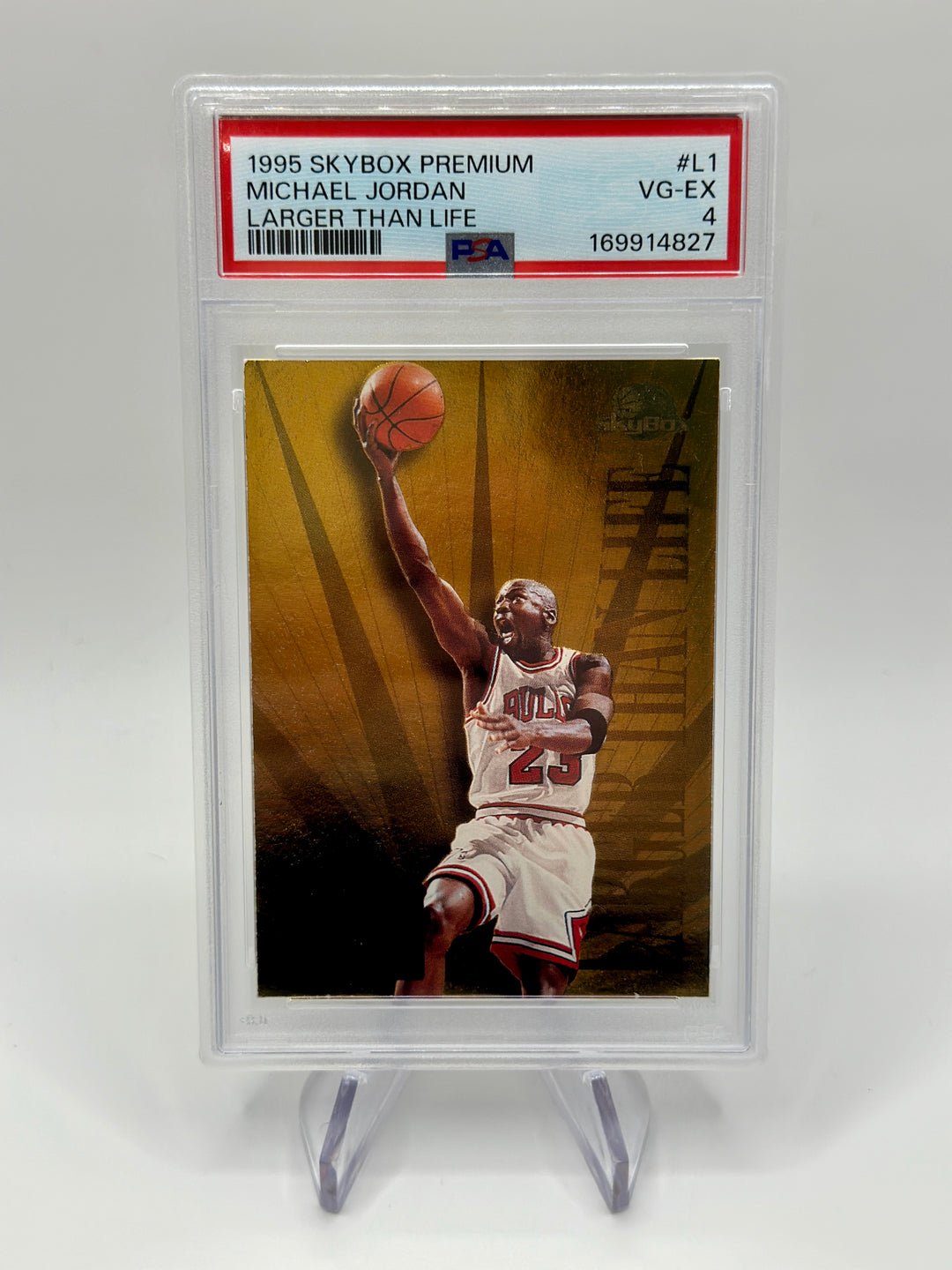 1995 Skybox Premium Michael Jordan Larger Than Life # L1 PSA 4