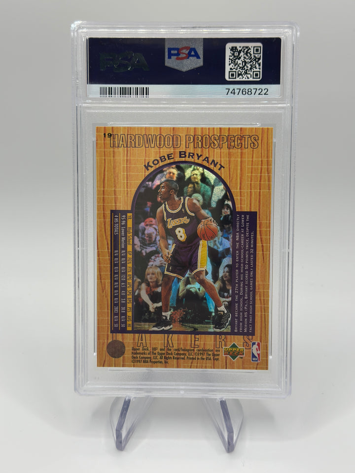 1996 UD3 Kobe Bryant #19 PSA 10