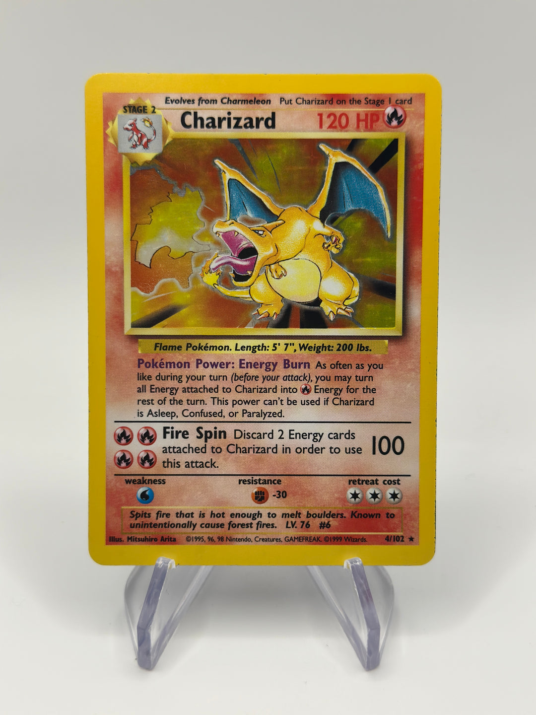 Pokémon Charizard Base Set Holo 4/102