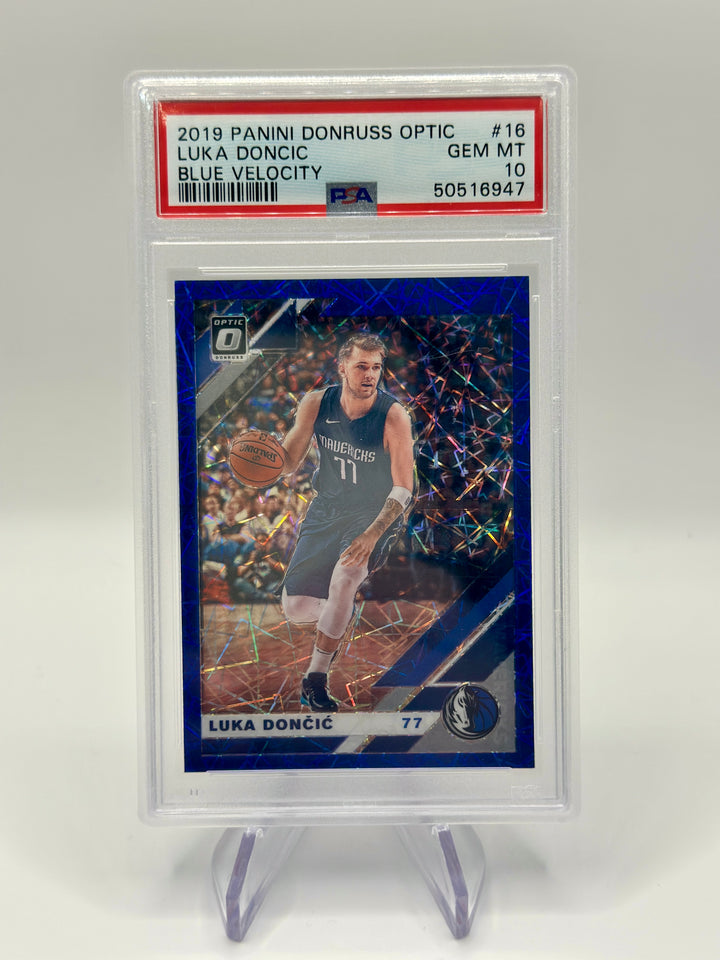 2019 Optic Luka Doncic Blue #16 PSA 10