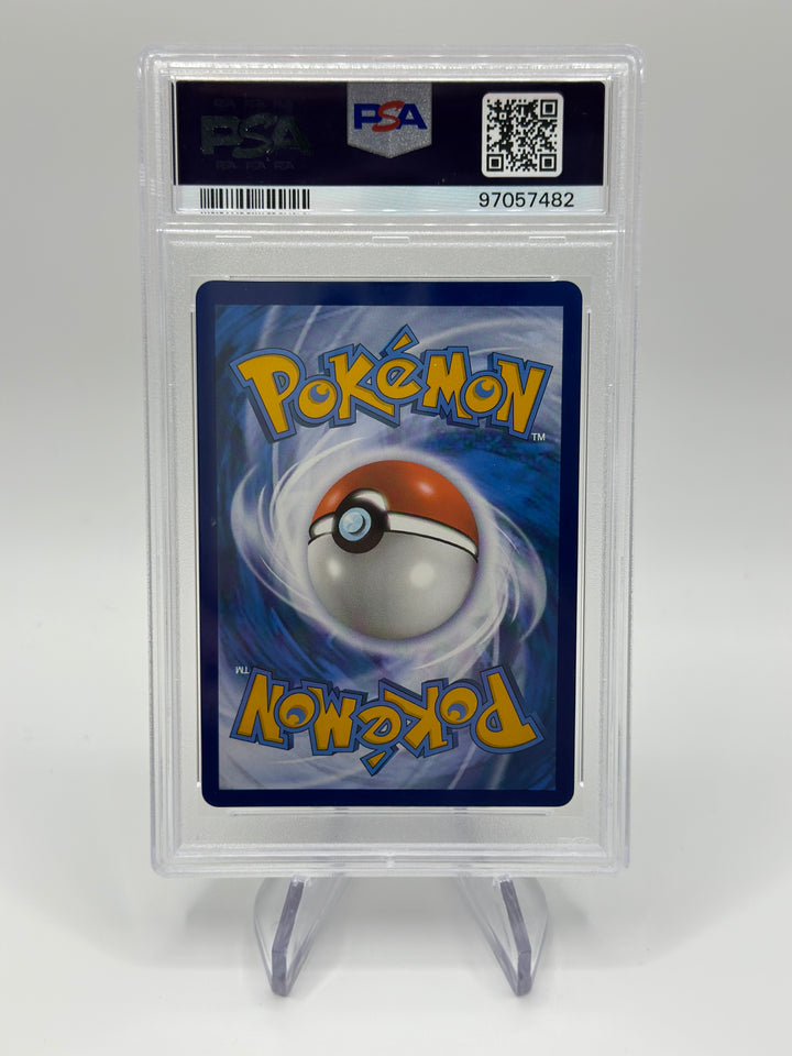 Pokémon Pikachu #160 PSA 8